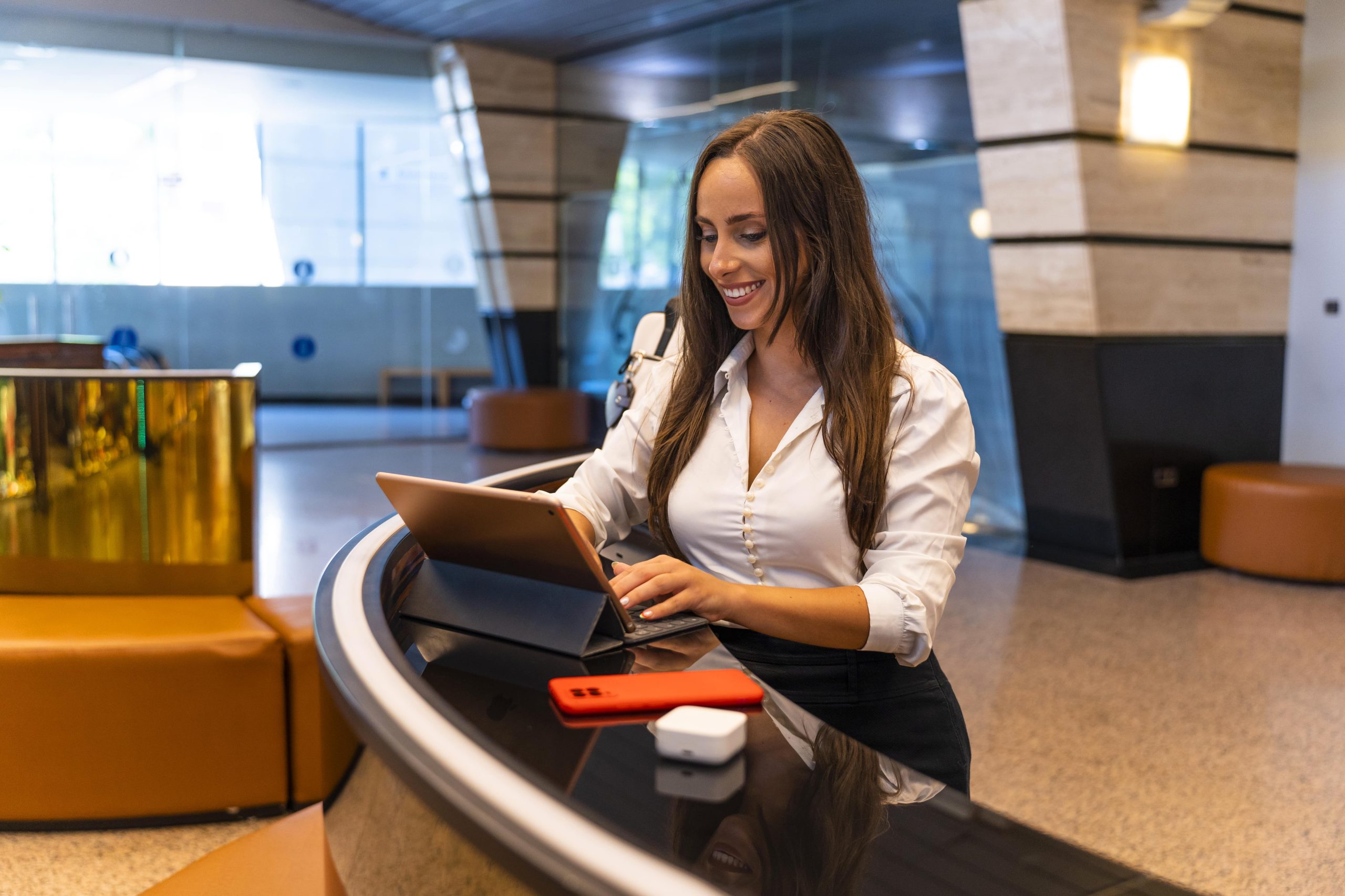 The GuestService Advantage: Elevate Your Hotel's Operational Excellence with Ease.